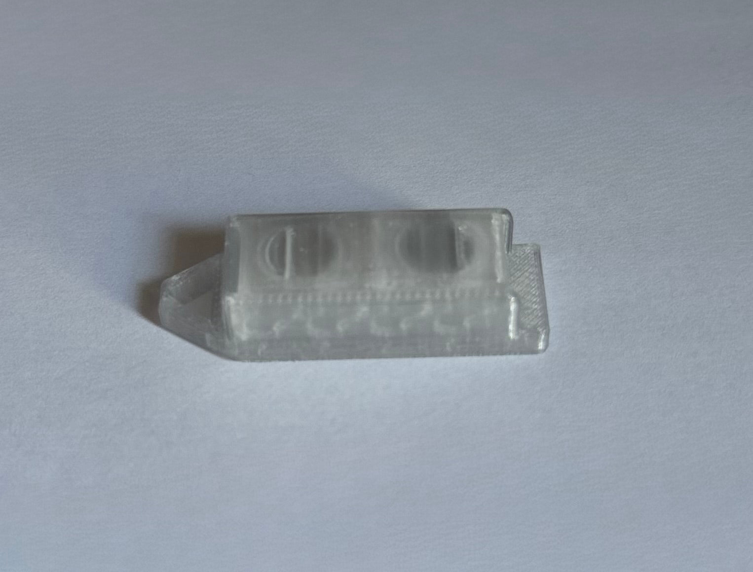 HOLDIT | Magnetic Cable Clip (Translucent)