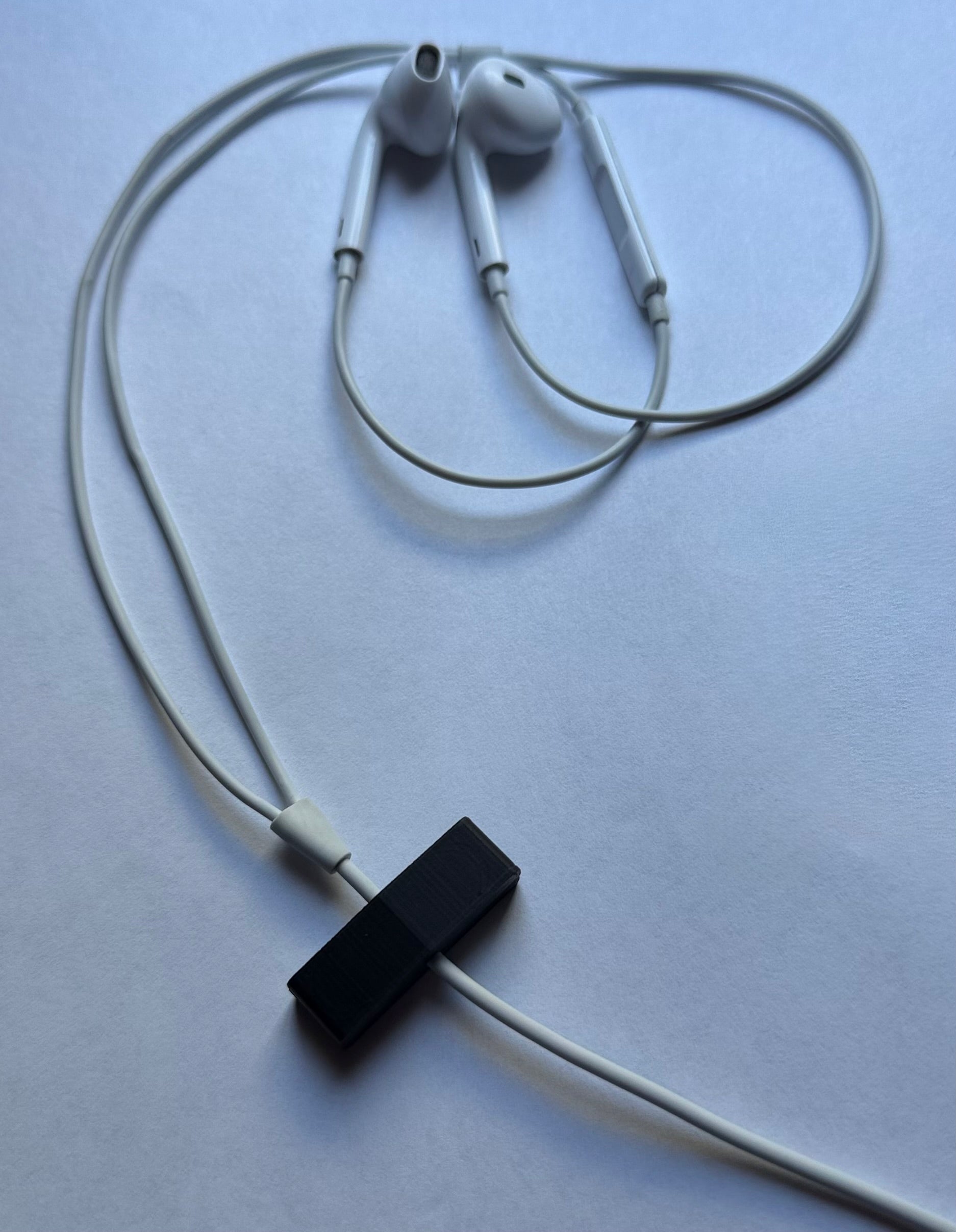 HOLDIT | Magnetic Cable Clip Black