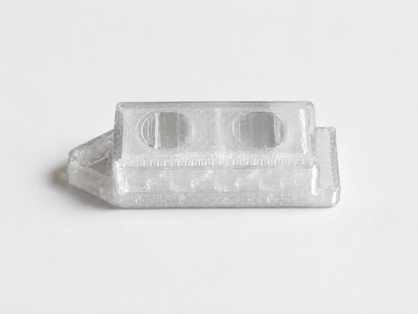 HOLDIT | Magnetic Cable Clip Frost