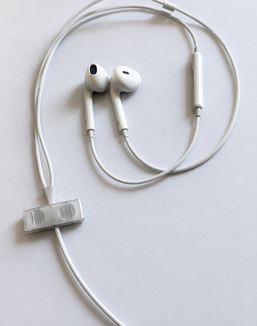HOLDIT | Magnetic Cable Clip Frost