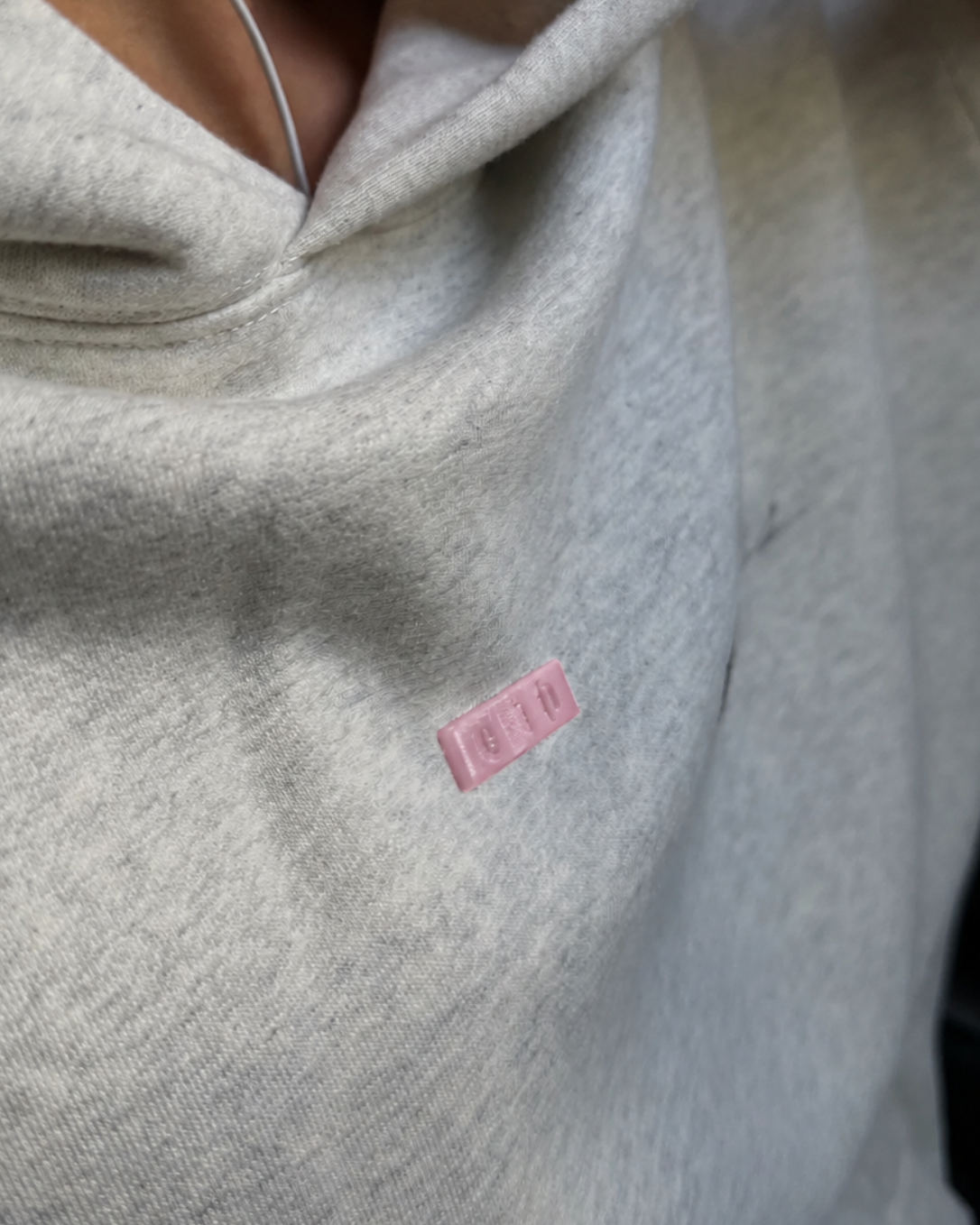 HOLDIT | Magnetic Cable Clip Pink